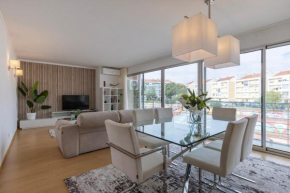 Charm 3BDR Apartment W/Balcony by LovelyStay